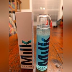 Milk Makeup Hydro Grip Set + Refresh Spray